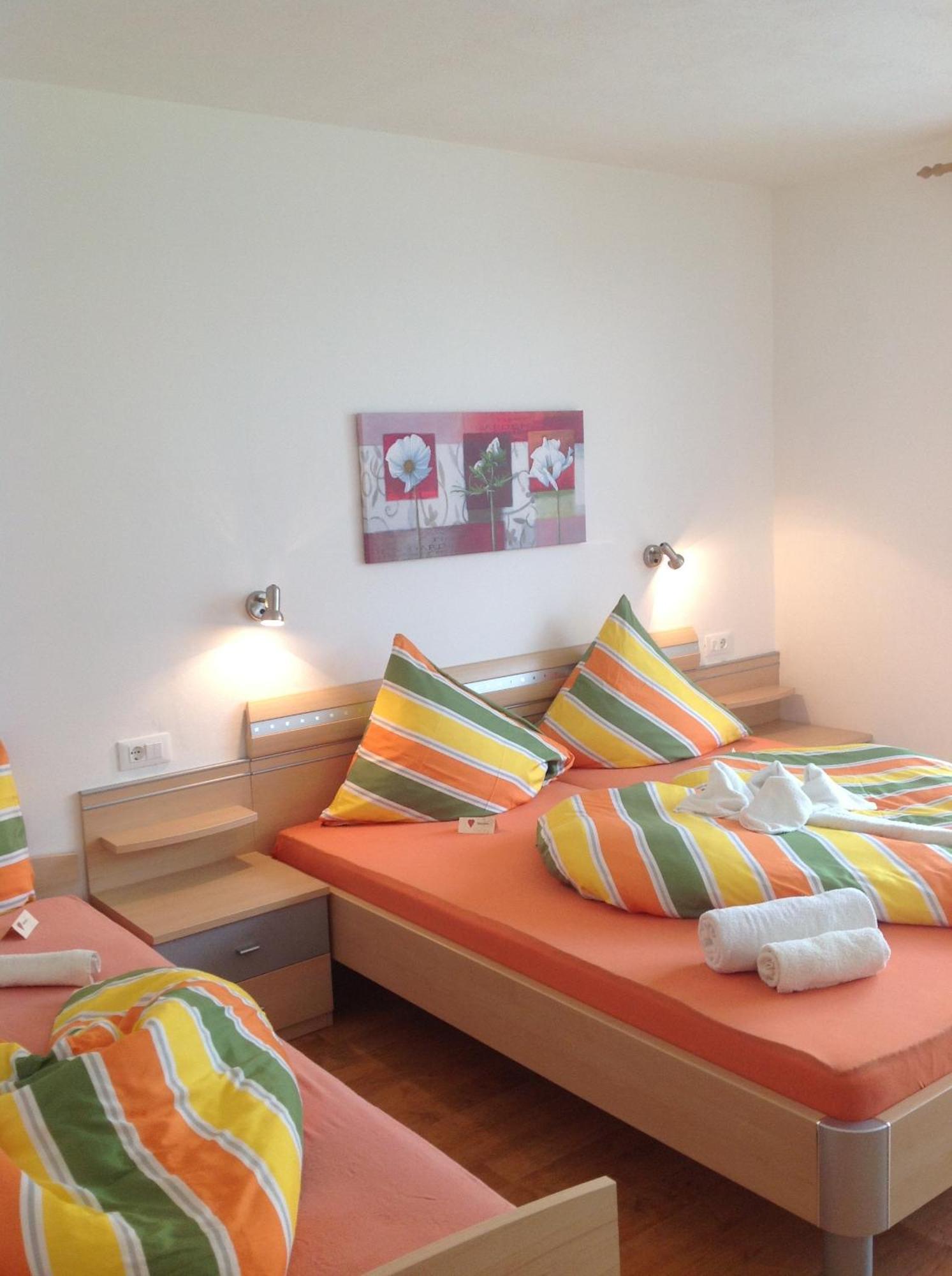 Gasthaus Jaufenblick San Martino in Passiria Habitación foto